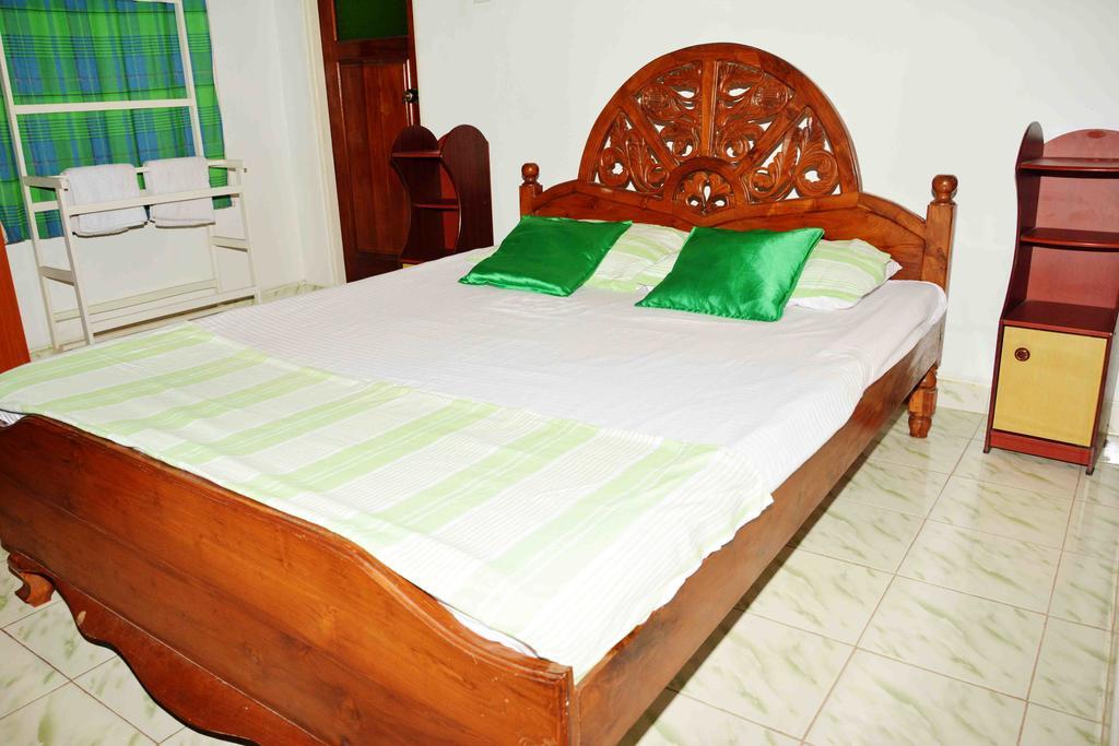 Sampathaa Residence Negombo Luaran gambar