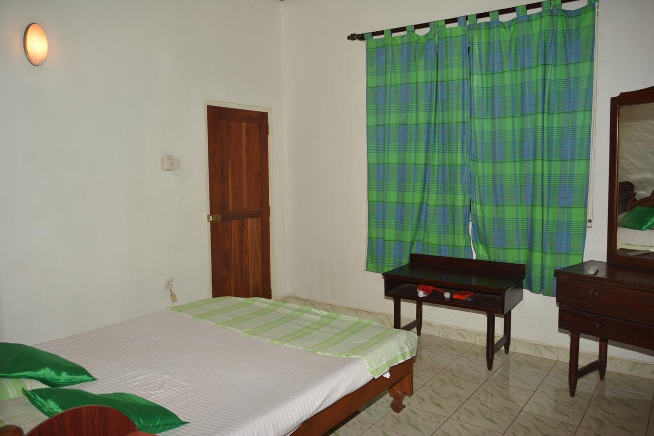 Sampathaa Residence Negombo Luaran gambar
