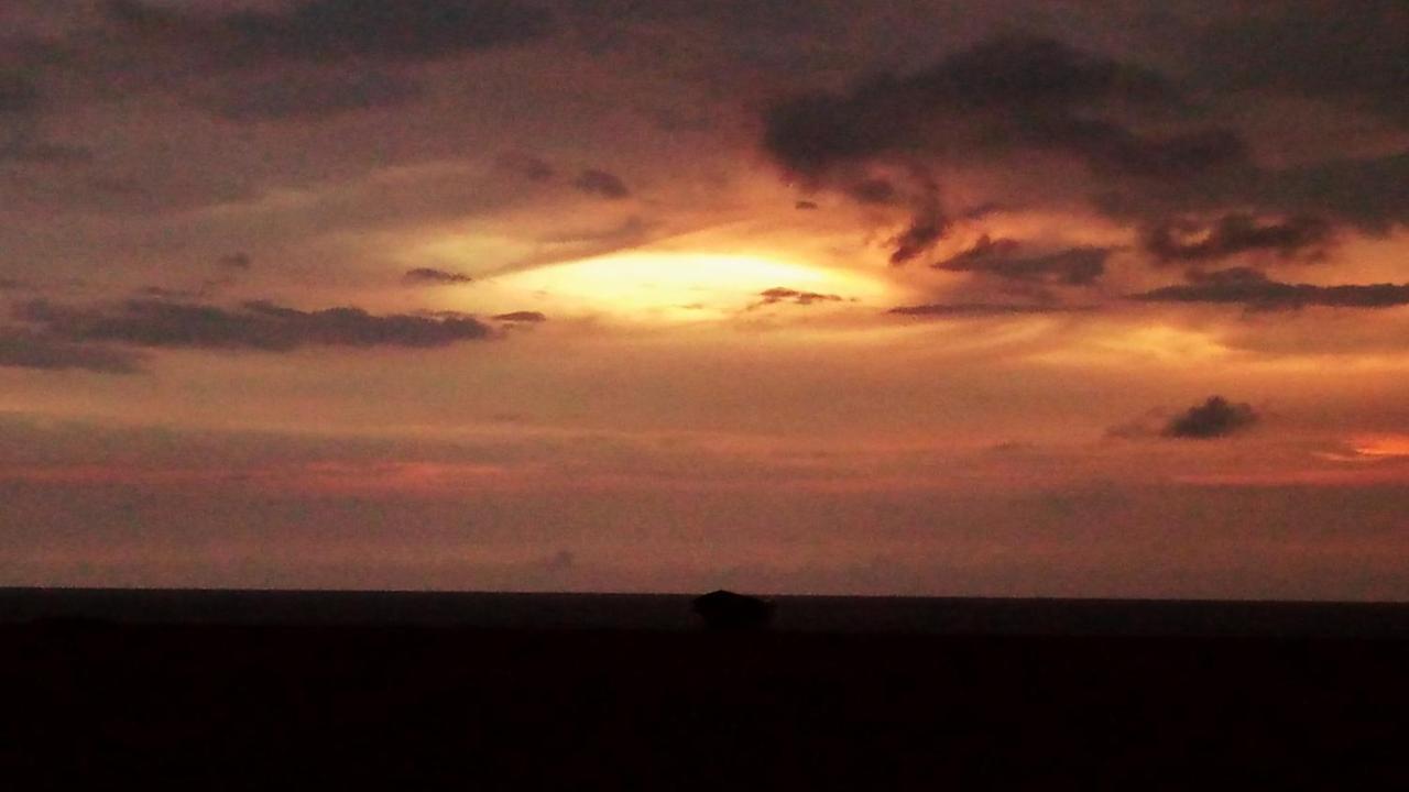 Sampathaa Residence Negombo Luaran gambar